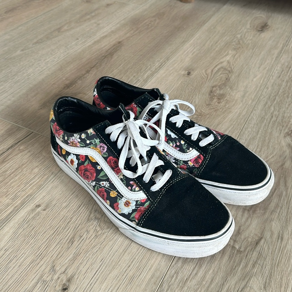 Vans old skool limited edition flowers
